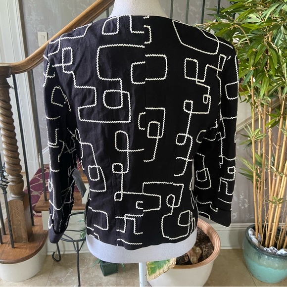 Josephine Chaus Women’s Black White Geometric Button-Up Jacket Size 10 Vintage - Picture 8 of 10